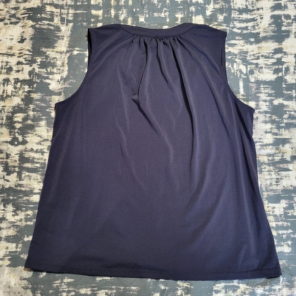 H&M Top - Picture 4 of 7